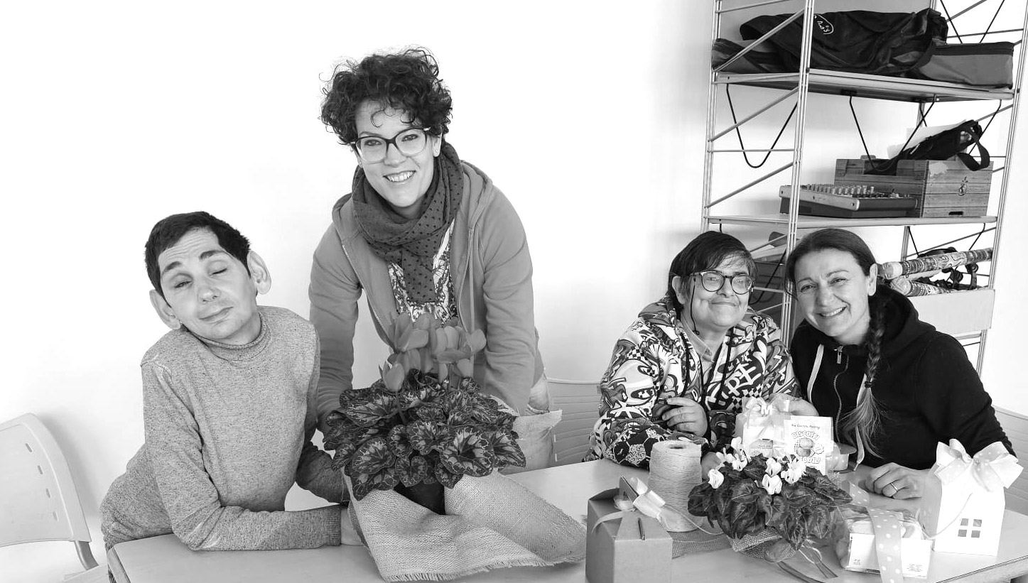 Contattaci - Claudia Andreoli